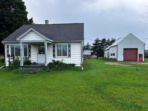 1386 N Old 27, Gaylord, MI 49735