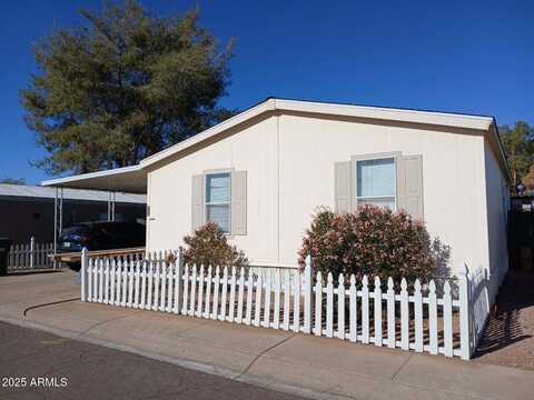 1802 E Campo Bello Drive, Phoenix, AZ 85022