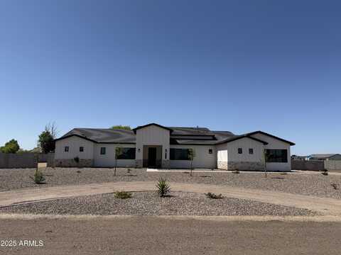 3933 E Freeman Lane, San Tan Valley, AZ 85140