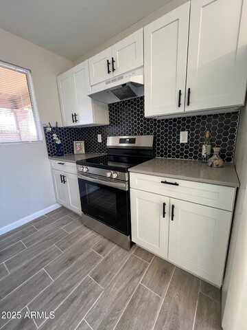 311 W PONTIAC Drive, Phoenix, AZ 85027