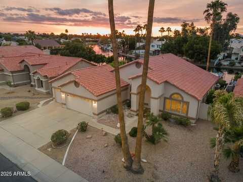 186 N STARBOARD Drive, Gilbert, AZ 85234