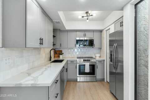 3551 N 12TH Street, Phoenix, AZ 85014