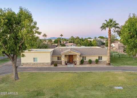 1438 E MESQUITE Street, Gilbert, AZ 85296
