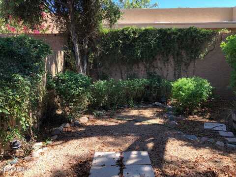 9144 E WINCHCOMB Drive, Scottsdale, AZ 85260