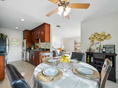 900 Cambridge, Benicia, CA 94510