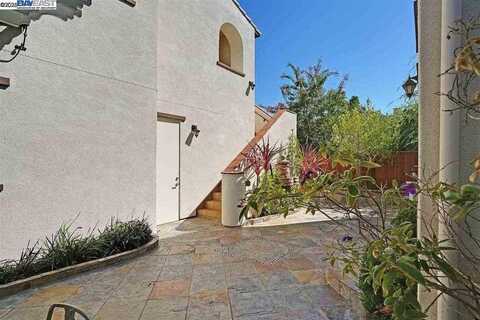 5077 Rashelle Way, San Ramon, CA 94582