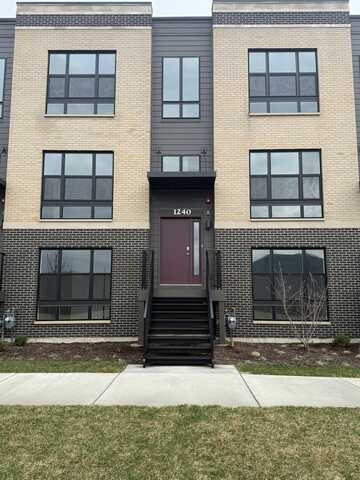 1240 Landmark Avenue, Schaumburg, IL 60173