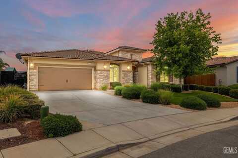 15103 Kingsbury Court, Bakersfield, CA 93314