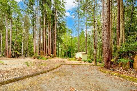 22090 Lyons Court, Jenner, CA 95450