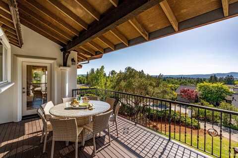 14 Maui Way, Napa, CA 94558