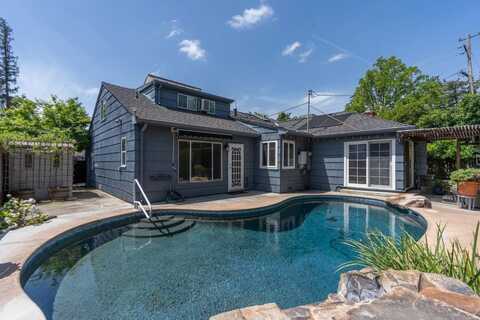 7516 Brentwood Drive, Stockton, CA 95207