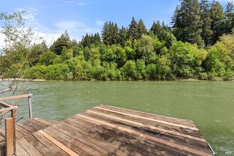 15621 Riverside Drive, Guerneville, CA 95446