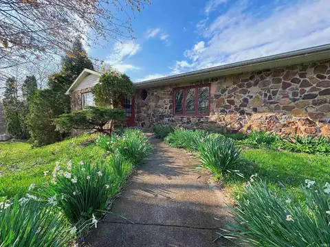 966 Peerless Road, Bedford, IN 47421