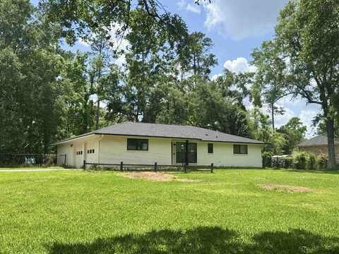205 Pine Avenue, Rose Hill Acres, TX 77657