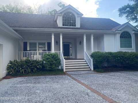 733 Island Circle E, Saint Helena Island, SC 29920