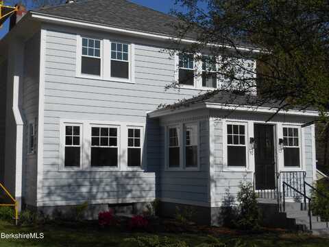 50 Easton Ave, Pittsfield, MA 01201