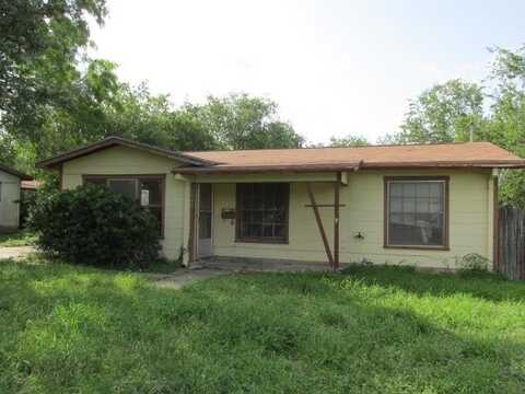 1403 E Corpus Christi St, Beeville, TX 78102