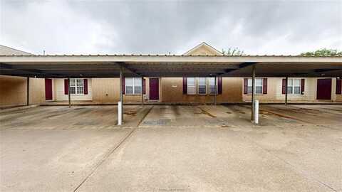 609 Townplace Drive, College Station, TX 77840