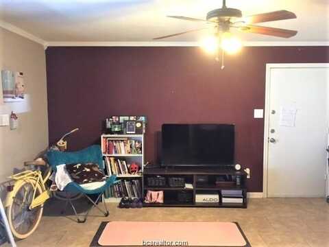 4400 Boyett, Bryan, TX 77801