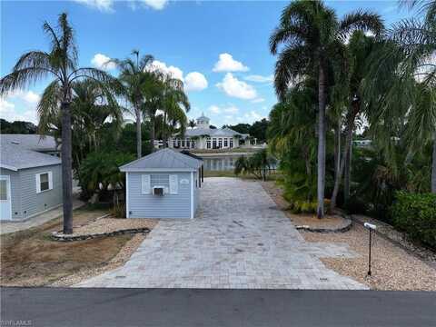 5966 BRIGHTWOOD, FORT MYERS, FL 33905