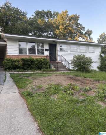 1021 HILLANDALE DRIVE, FAIRFIELD, AL 35064