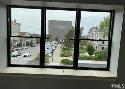 205 N Walnut Street, Bloomington, IN 47404