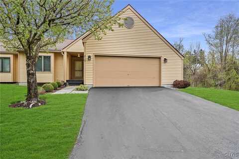 415 White Heron Circle, Manlius, NY 13066
