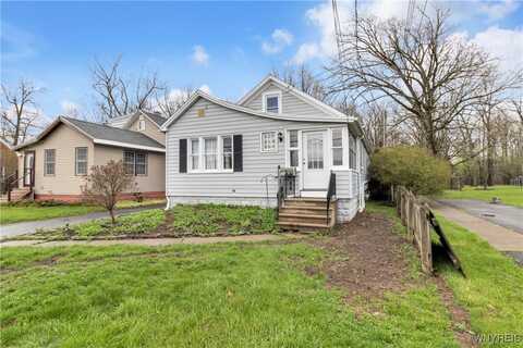 209 Dellwood Road, Amherst, NY 14226
