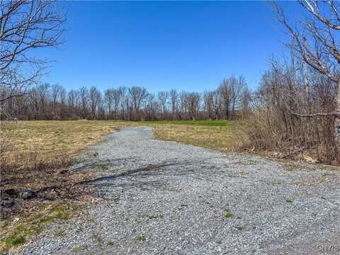 25513 Hinds Road, New York, NY 13601