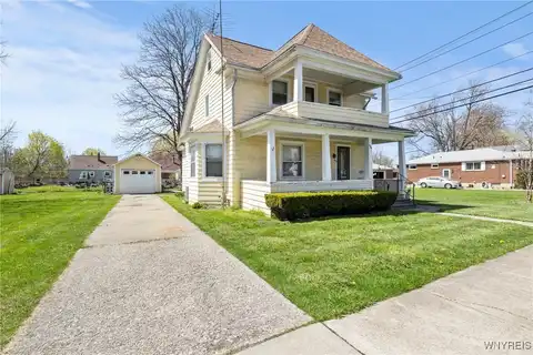 404 72nd Street, Niagara Falls, NY 14304