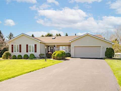 97 Shepperton, Greece, NY 14626