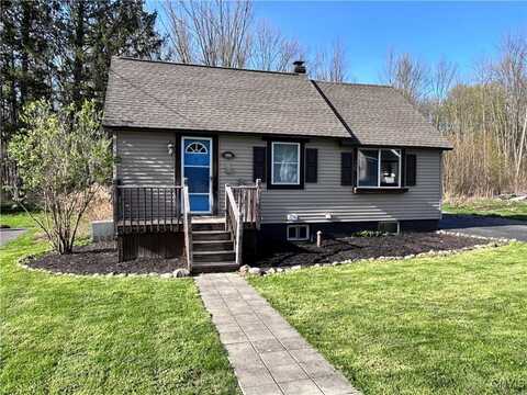 81 E Oneida Street, Lysander, NY 13027