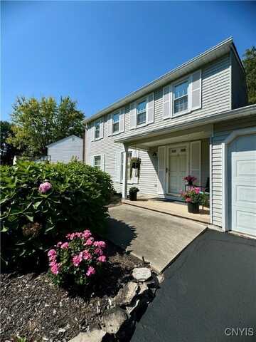 4969 Look Kinney Circle, Clay, NY 13088