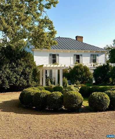 10064 HATTON FERRY LN, SCOTTSVILLE, VA 24590