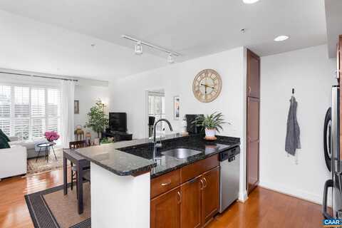428 MONROE LN, CHARLOTTESVILLE, VA 22902