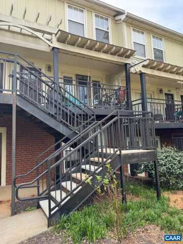 1830 CANDLEWOOD CT, CHARLOTTESVILLE, VA 22903