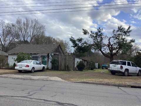 1203 West Ave B, Hope, AR 71801