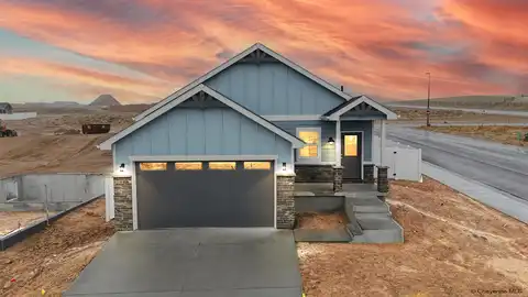 7932 WILDERNESS TRL, Cheyenne, WY 82001