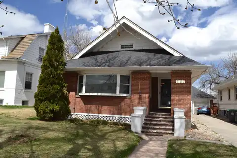 910 E 17TH ST, Cheyenne, WY 82001