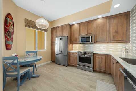 37 HARBOUR ISLE DRIVE E 304, FORT PIERCE, FL 34949