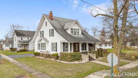 201 N WOODWORTH STREET, CORUNNA, MI 48817