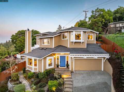 87 Claremont Ave, Orinda, CA 94563