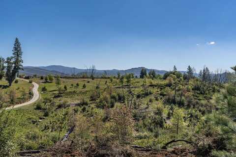 5901 Old Emigrant Trail, Mountain Ranch, CA 95246