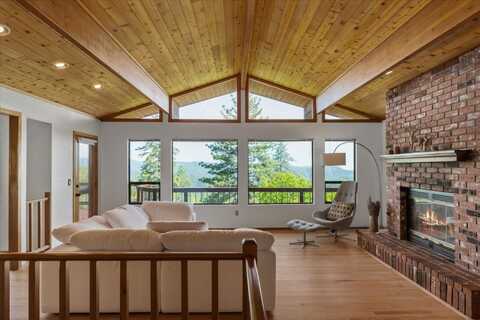 886 Laurel Lane, Murphys, CA 95247