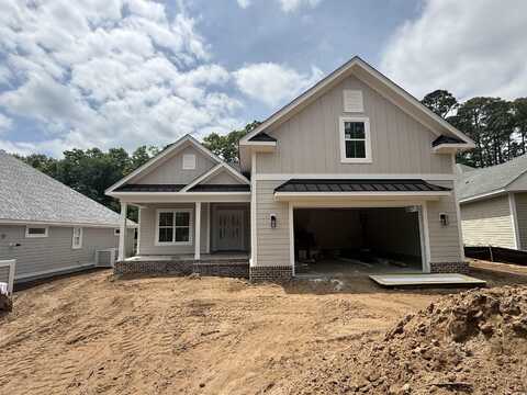 924 Morrall Dr., North Myrtle Beach, SC 29582
