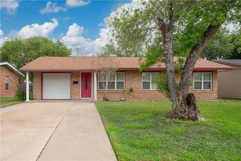 204 Carol Avenue, Kingsville, TX 78363