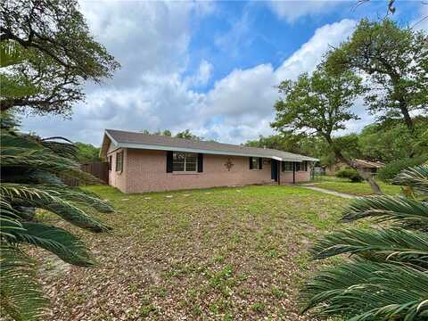2551 Henrietta Place, Ingleside, TX 78362