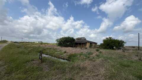8217 Pvt 4405 Rd, Taft, TX 78390