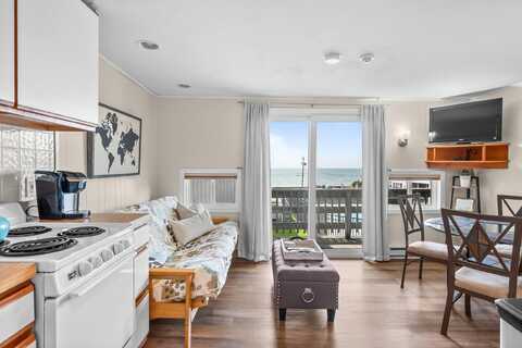 154 Old Wharf Road, Dennis Port, MA 02639