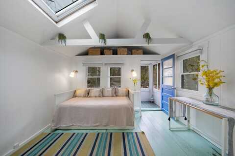 82 Shore Road, North Truro, MA 02652